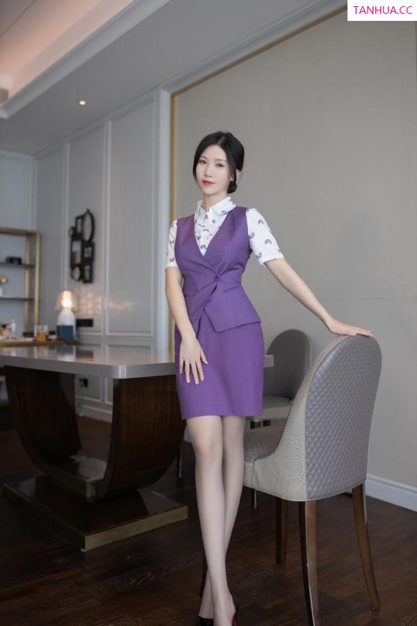 陈若依 抖娘利世 [XiuRen]高清写真图 2023.01.04 No.6084 利世 空姐制服第2张图片